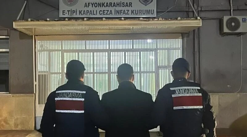 Afyonkarahisar'da Kasten Yaralama Suçu İşlediği İçin Aranan A.Z. Jandarma Takibi Sonrası Yakalandı 1