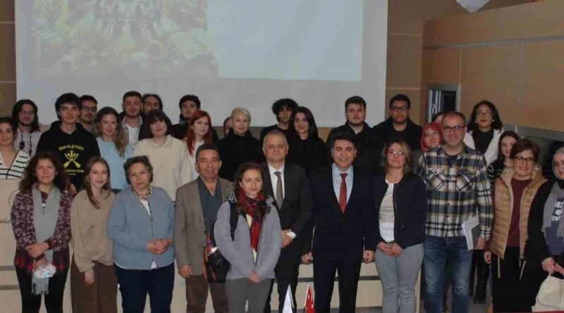 Anadolu Üniversitesi'nde Yapay Zekâ ve Sosyal Bilimler Konulu Konferans 1