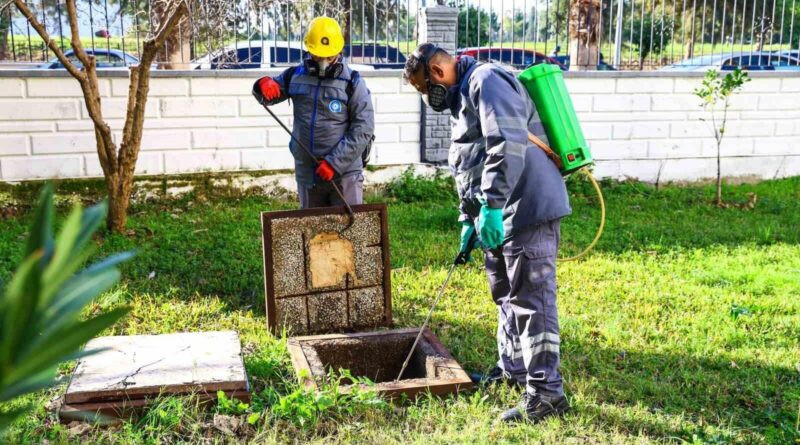 Antalya Büyükşehir Belediyesi Kış Aylarında da İlaçlama Çalışmalarını Sürdürüyor 1