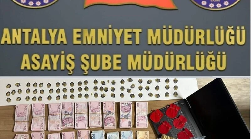 Antalya'da Sahte Altın Satıcısı 3 Şüpheli Tutuklandı 1