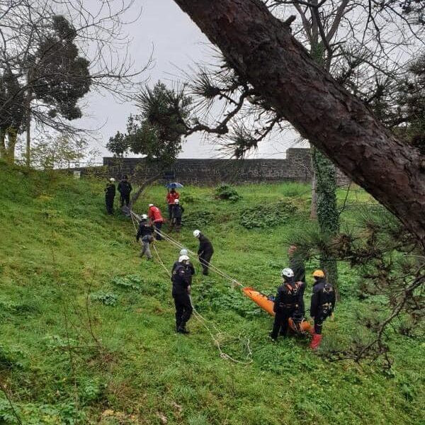 ATAK gönüllüleri Giresun Kalesi'nde ip teknikleri eğitimi alıyor.-3