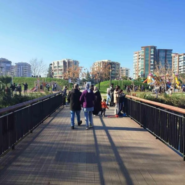 Atatürk Kent Park'ının doğal güzellikleri-3