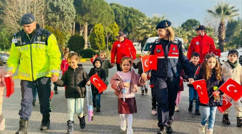 Aydın'da Jandarmayı Tanıyan Öğrenciler 1