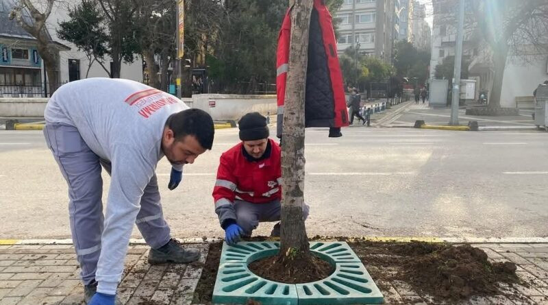 Balıkesir Bandırma'da Kaldırımlarda Estetik ve Güvenlik İçin Çalışmalar 1