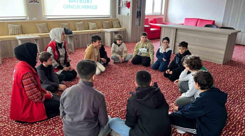 Bayburt Gençlik Merkezi'nde Gençlik Kış Kulübü Faaliyetleri Başladı 1