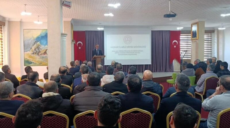 Bayburt'ta Eğitim Kurumu Müdürleri Kurulu Toplantısı: Türkiye Yüzyılı Maarif Modeli ve Eğitim Kalitesi Odak Noktası 1