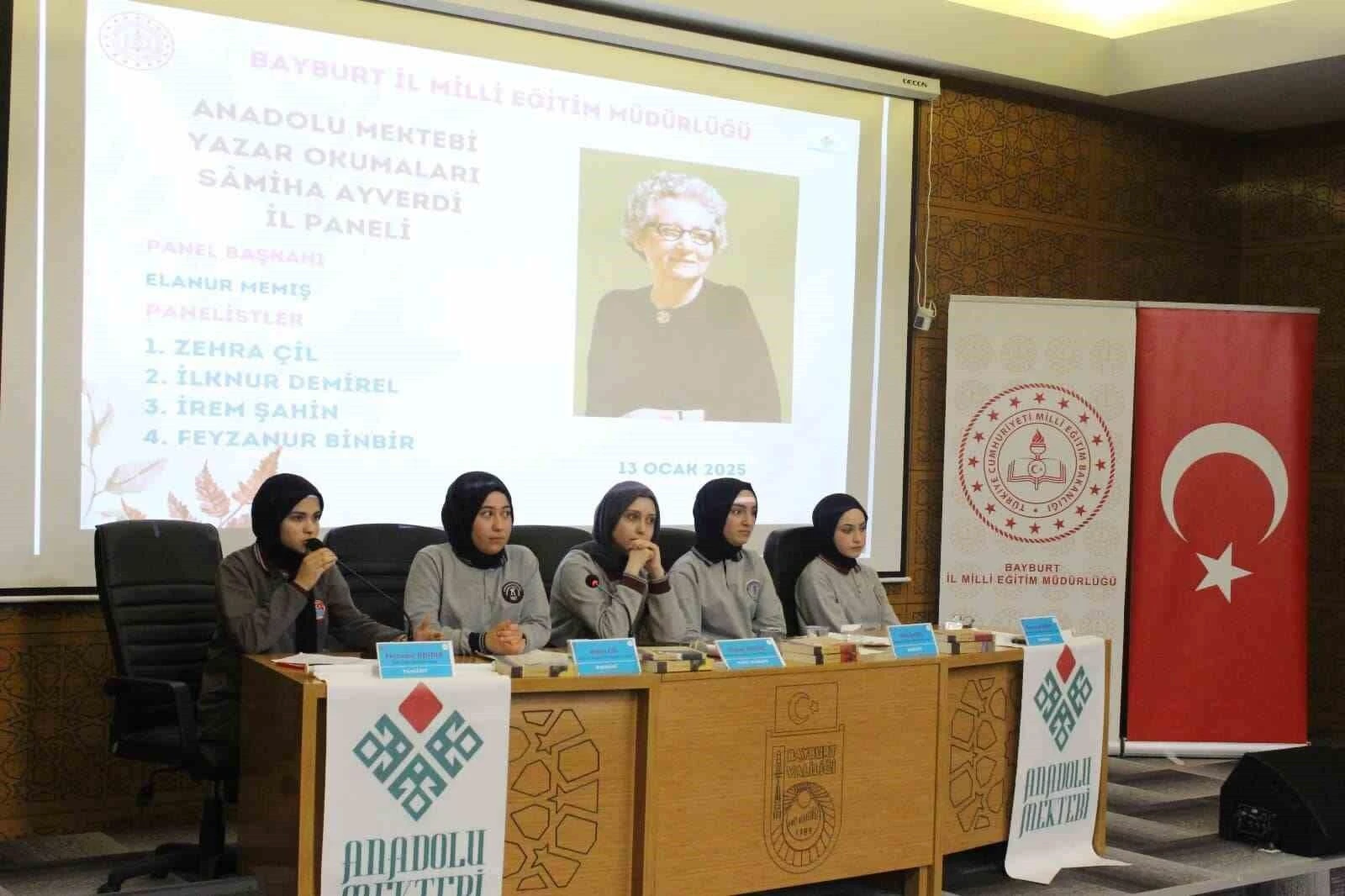 Bayburt’ta Samiha Ayverdi Anısına Panel