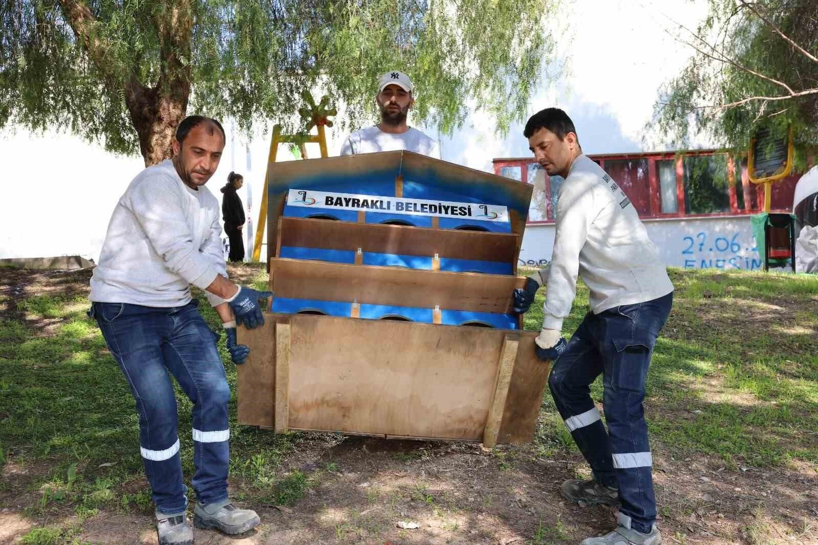 Bayraklı Belediyesi, Sokak Kedi Evlerini Artırdı