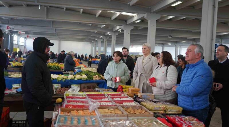 Bilecik Belediye Başkanı Melek Mızrak Subaşı Kapalı Pazar Esnafını Ziyaret Etti 1