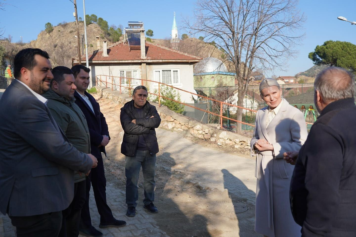 Bilecik Belediye Başkanı Melek Mızrak Subaşı Orhangazi Mahallesi’nde Çalışmaları Yerinde İnceledi