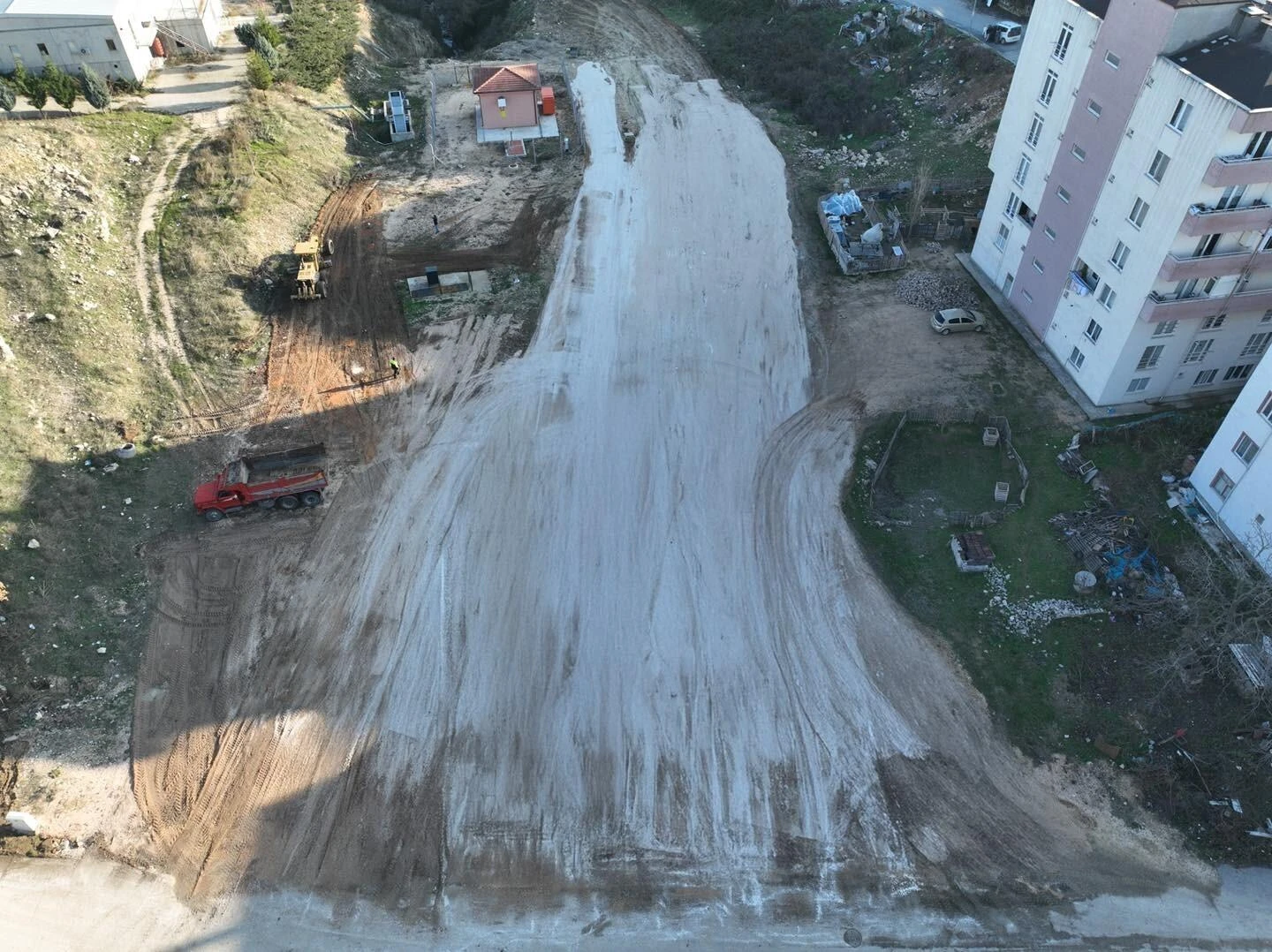 Bilecik Belediyesi, Kapalı Pazar Çevresinde Otopark Açıyor