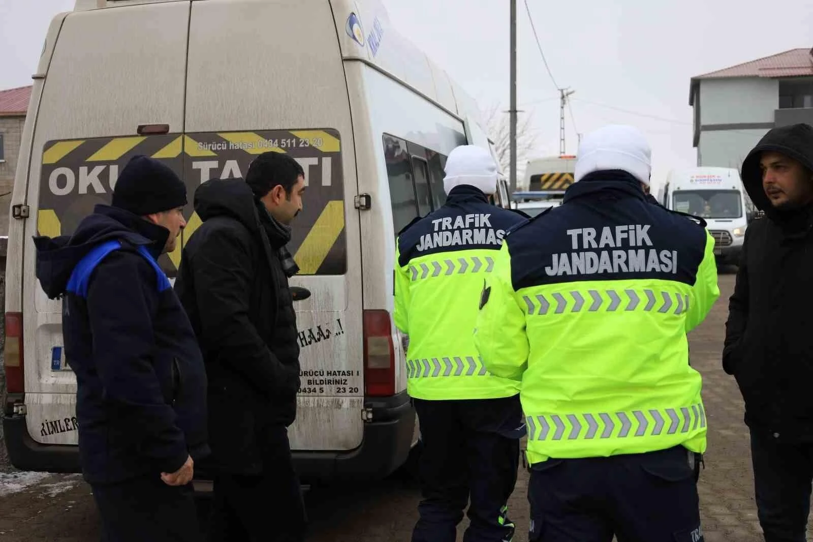 Bitlis Güroymak’ta Öğrenci Servislerine Denetim