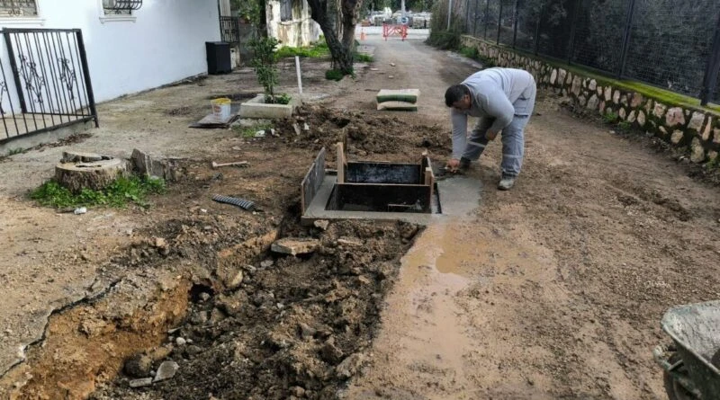 Bodrum Belediyesi, Yağışlarla Mücadele Kapsamında Yağmur Suyu Drenaj Hattı ve Mazgal İmalatlarına Devam Ediyor 6