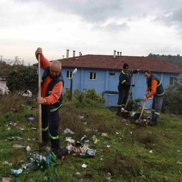 Bozyurt Mahallesi'nde temizlik çalışması-2