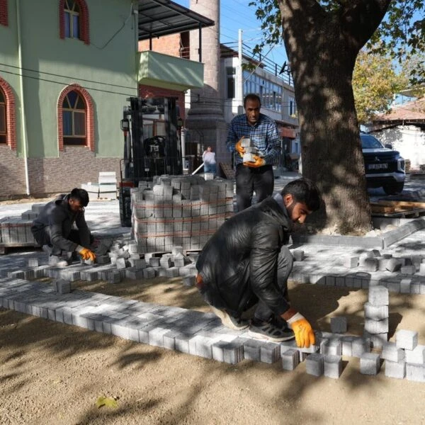 Burhaniye Belediye Başkanı Ali Kemal Deveciler-3