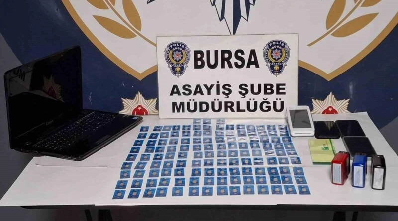 Bursa'da Sahte Altın Satmaya Çalışan 4 Şüpheli Yakalandı 1