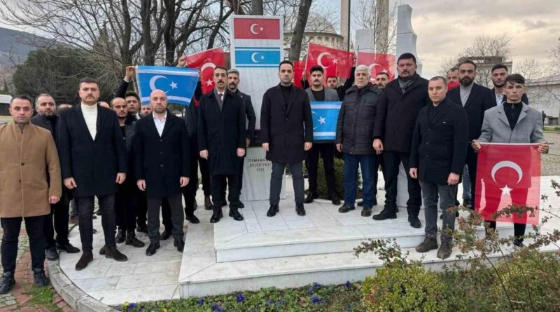 Bursa Ülkü Ocakları Türkmen Şehitleri Anma Günü'nü Anladı 1