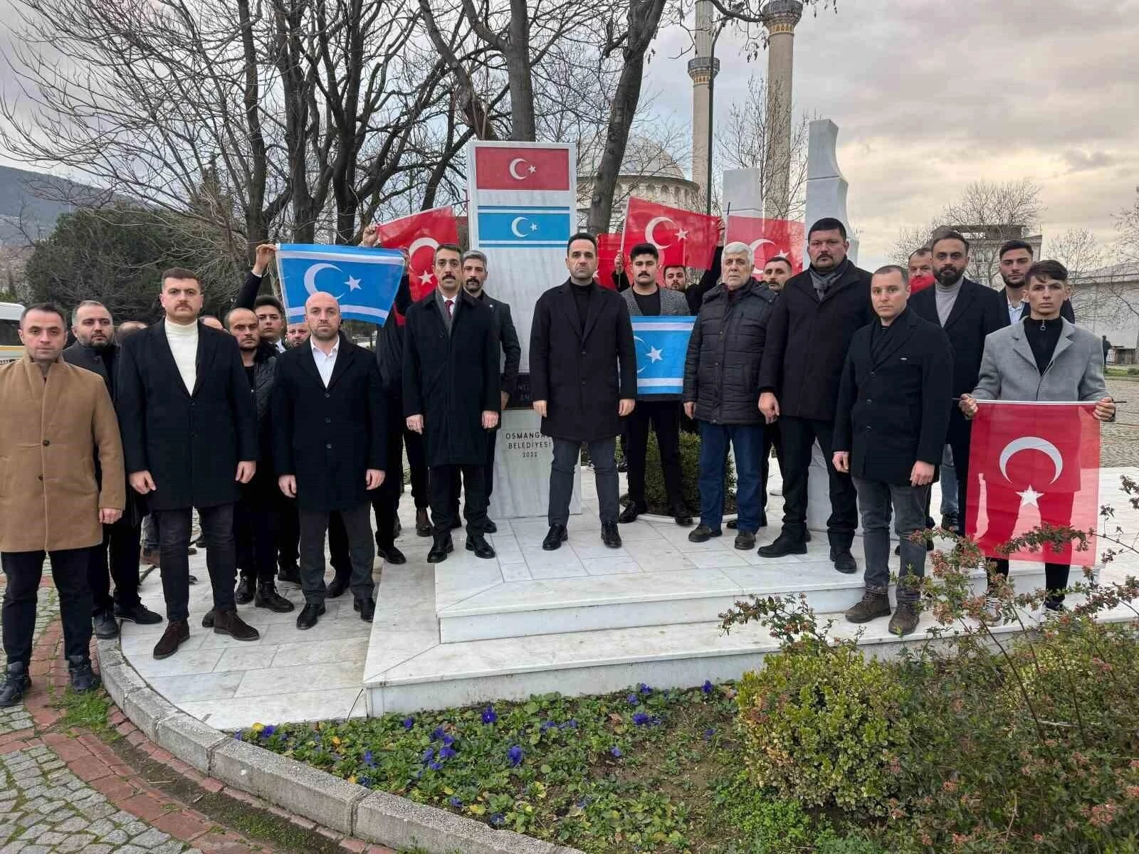 Bursa Ülkü Ocakları Türkmen Şehitleri Anma Günü’nü Anladı