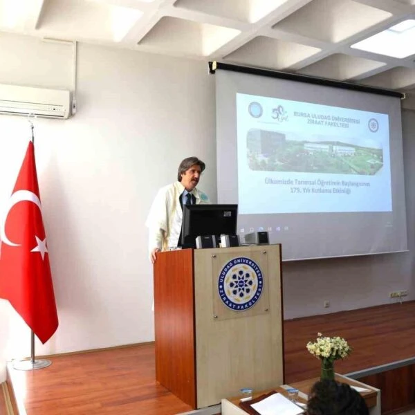 Bursa Uludağ Üniversitesi'nde tarımsal eğitim-öğretmenin yıldönümü kutlaması-1