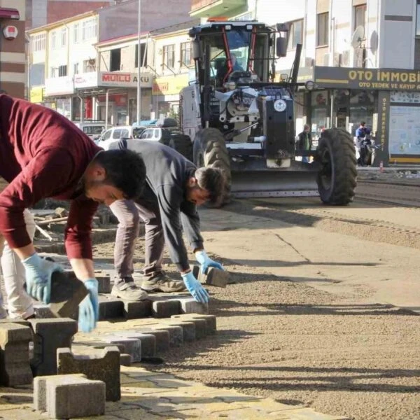 Büyük Sanayi Sitesi'nde kilit parke taşı uygulaması-2