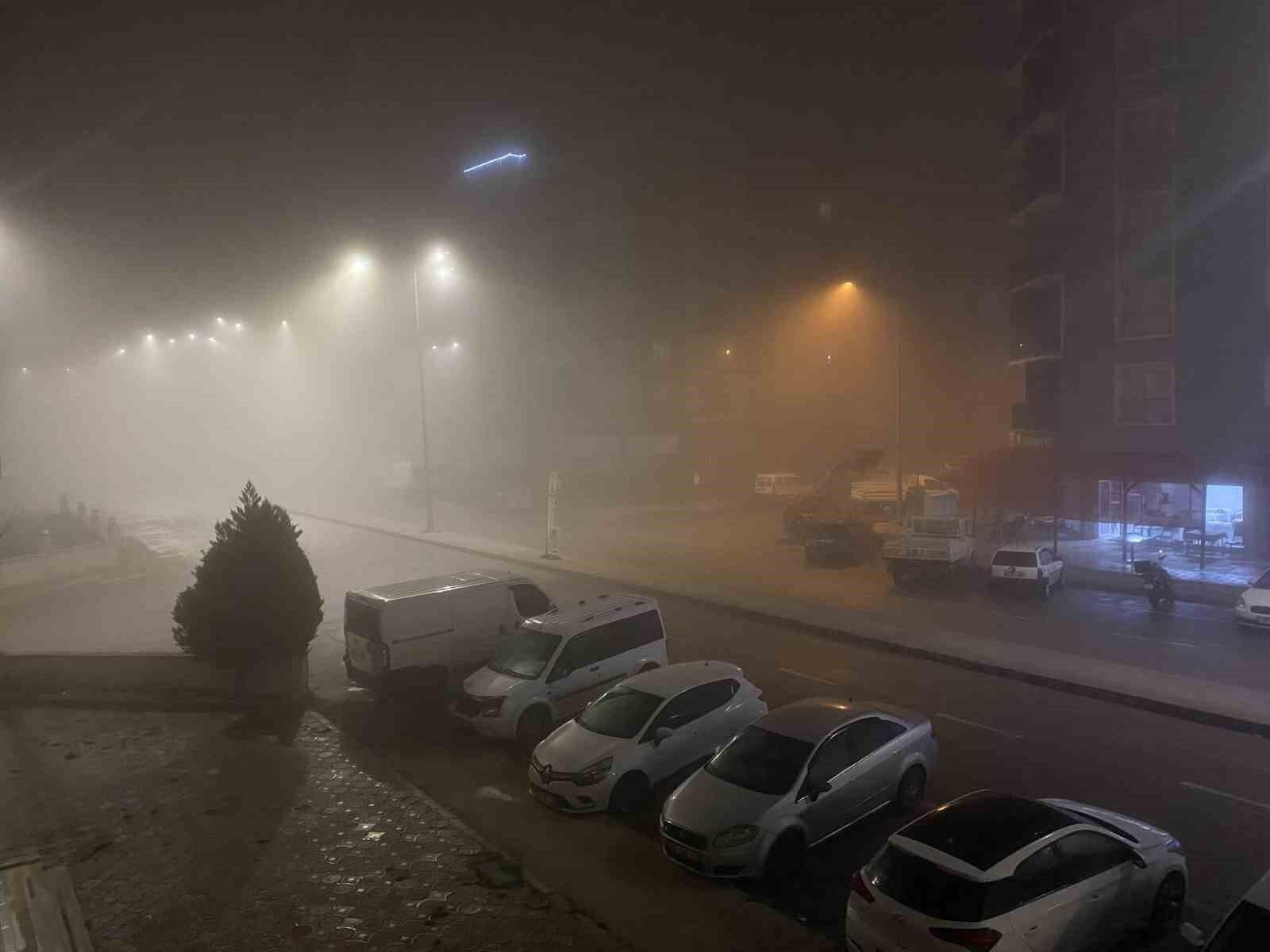 Çanakkale Boğazı Yoğun Sis nedeniyle Gemi Trafikine Kapandı