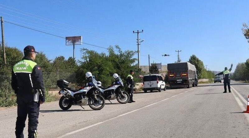 Çankırı'da Trafik Denetimleri Sonucu 96 Araç Trafikten Men Edildi 1