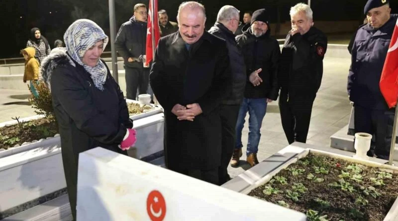 Çorum Valisi Ali Çalgan ve Belediye Başkanı Dr. Halil İbrahim Aşgın Şehit Ailelerini Ziyaret Etti 1