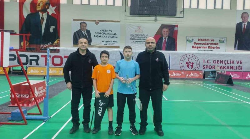 Çorumlu Berat Saadettin Yılmaz İşitme Engelliler Badminton Türkiye Şampiyonasında Üçüncü Oldu 1