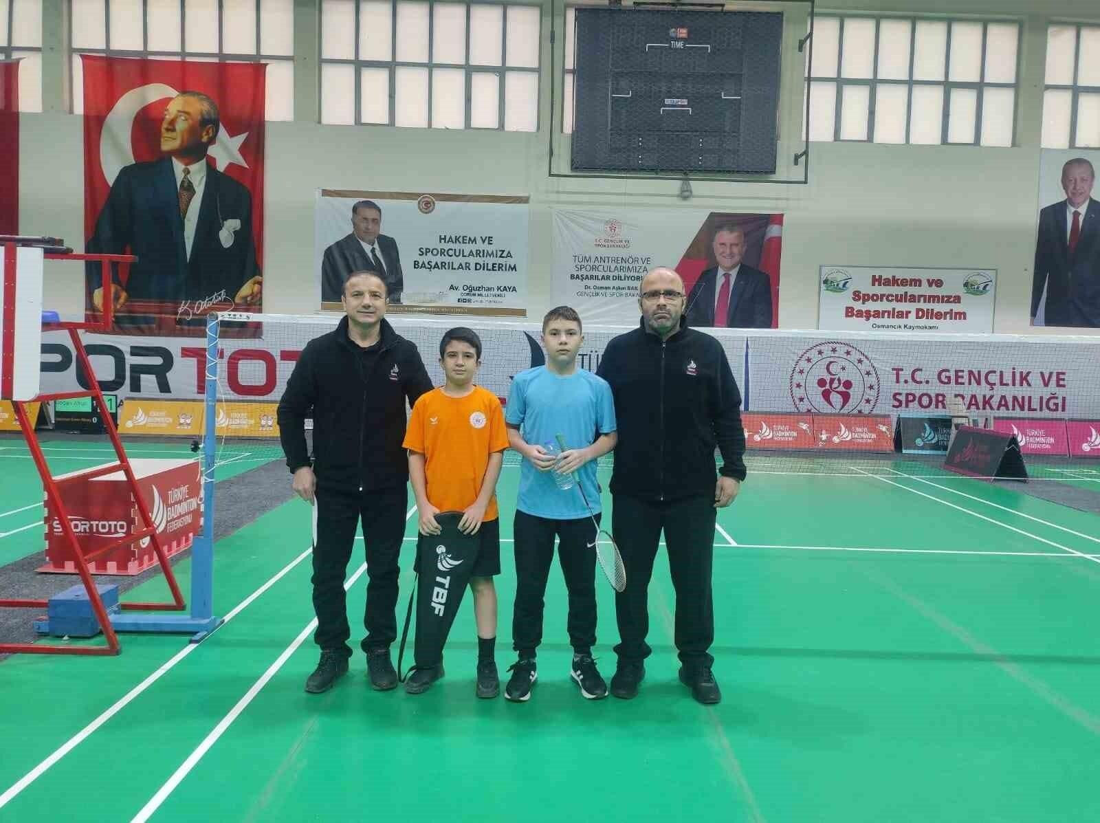 Çorumlu Berat Saadettin Yılmaz İşitme Engelliler Badminton Türkiye Şampiyonasında Üçüncü Oldu