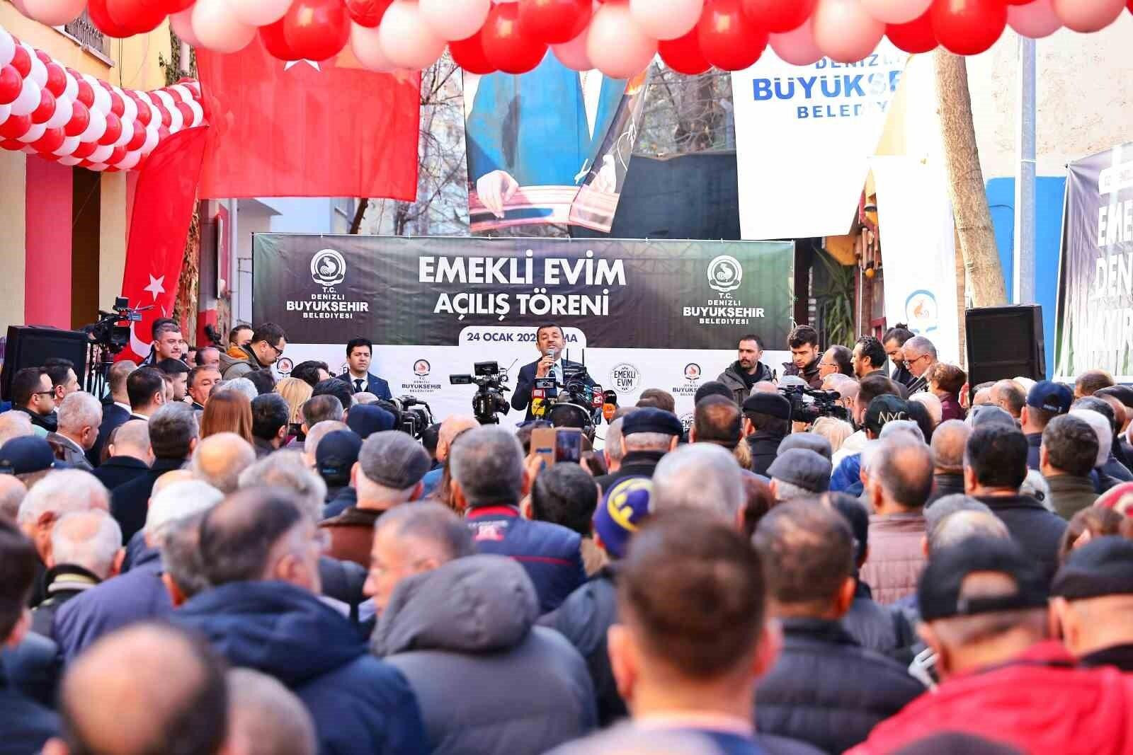 Denizli Büyükşehir Belediyesi, Emekliler İçin ‘Emekli Evim’i Açtı