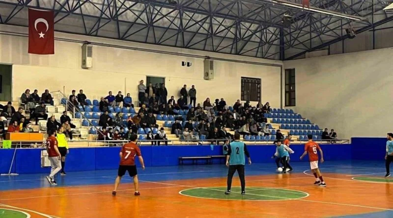 Denizli Tavas'ta Mahalleler Ligi Futsal Heyecanı 1