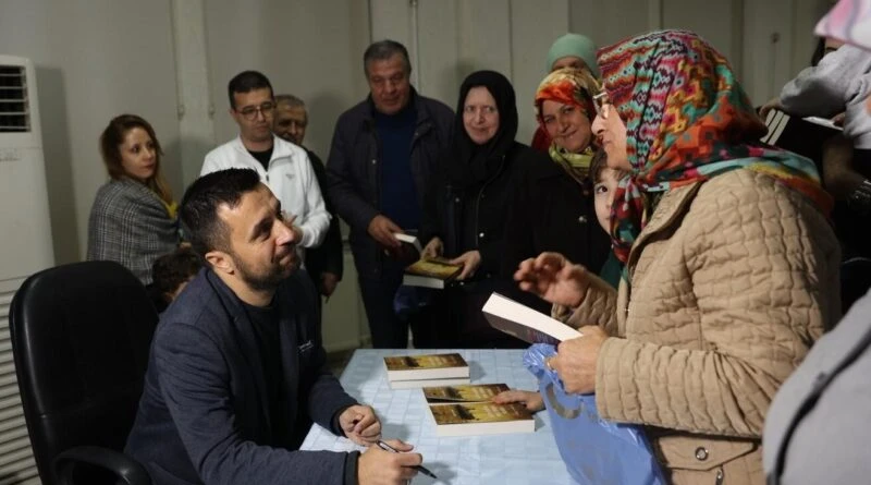 Denizlili Gazeteci Emrah Varol'un 'Vatanı Yüreğinde Taşıyanlar' Kitabı Honazlı Mübadillere Sunuldu 1