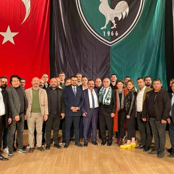 Denizlispor'da yapılan olağanüstü kongre-1