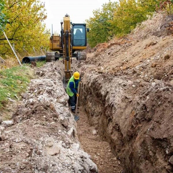 Deprem sonrası Ören Mahallesi'nde tamamlanan içme suyu hattı-3