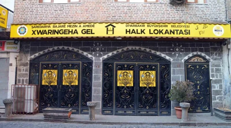 Diyarbakır Büyükşehir Belediyesi Sur'da Üçüncü Halk Lokantasını Açıyor 1