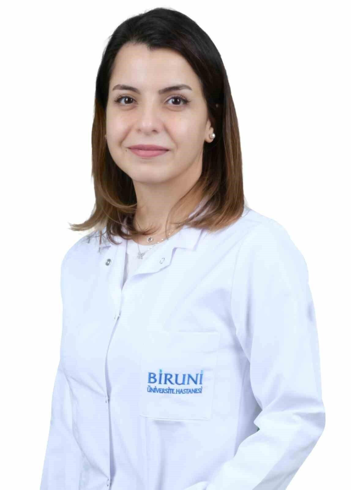 Doç. Dr. Didem Melis Öztaş: Kış Aylarında Varis Tedavisi Daha Konforlu