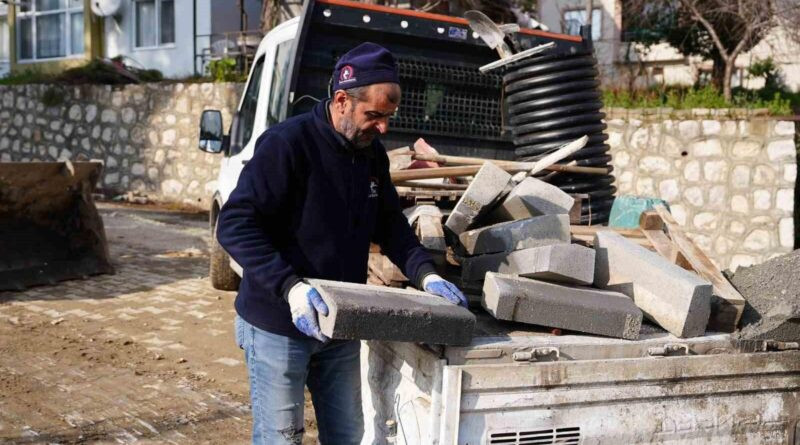 Düzce Belediyesi, Şehrin Her Yönünde Güvenli ve Estetik Yürüyüş Yolları Oluşturuyor 1