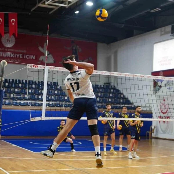 Düzce Belediyesi Spor Akademisi Erkek Voleybol Takımı-1