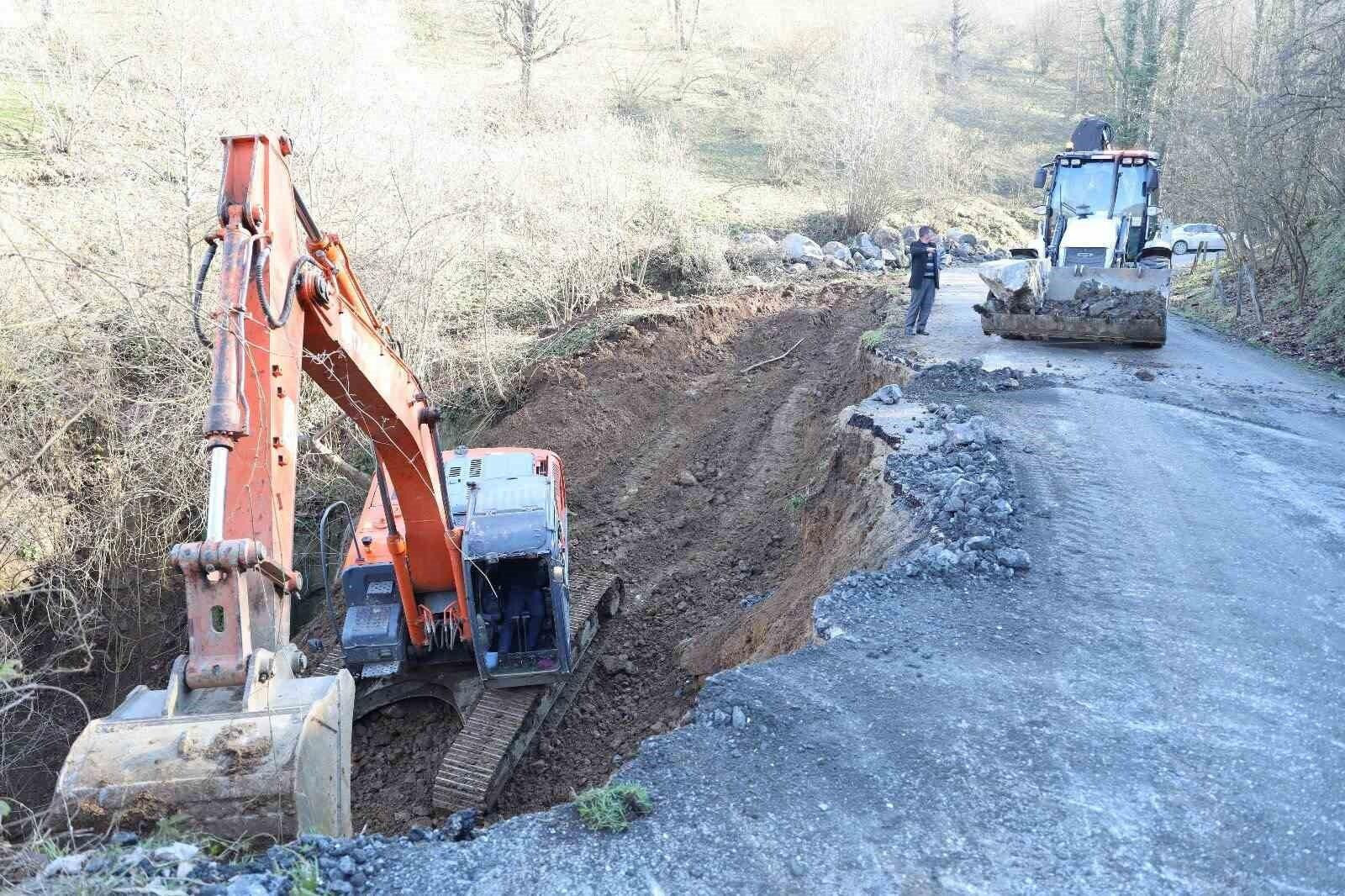 Düzce’de Saçmalıpınar Heyelanından Sonra Ulaşım Tedbirleri