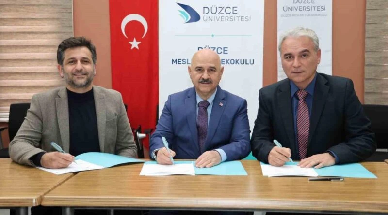 Düzce Üniversitesi, Özel Sektörle İş Birliği ile Öğrencilerin Mesleki Eğitimini Geliştirmeye Odaklanıyor 1