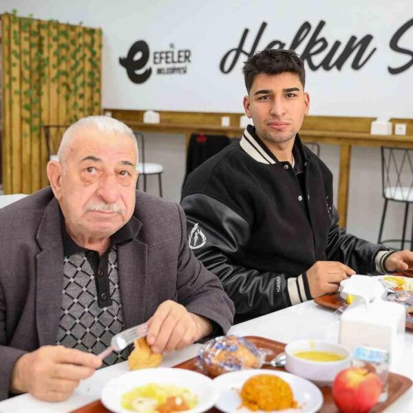 Efeler Belediye Başkanı Anıl Yetişkin'in açtığı Kent Lokantası.-2