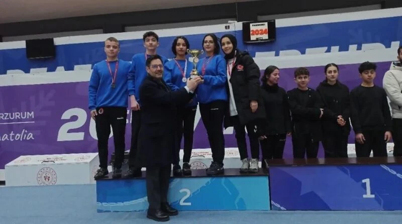 EİT 2025 Kış Spor Oyunları'nda Curling Şampiyonu Kuzey Yamacı 1