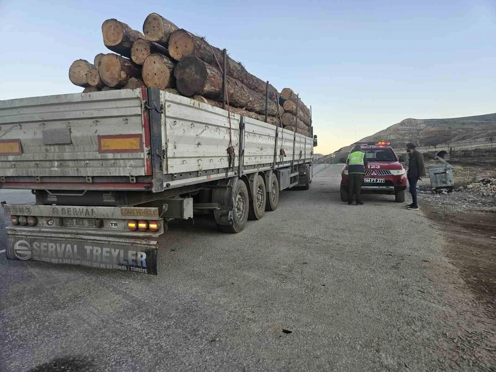 Elazığ’da Kaçak Orman Emvali Nakliyatı Önüne Geçilmek Amacıyla Denetim