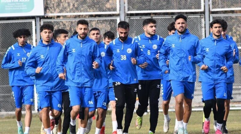 Erciyes 38 FK'da 6 Futbolcuyla Yollar Ayrıldı 1