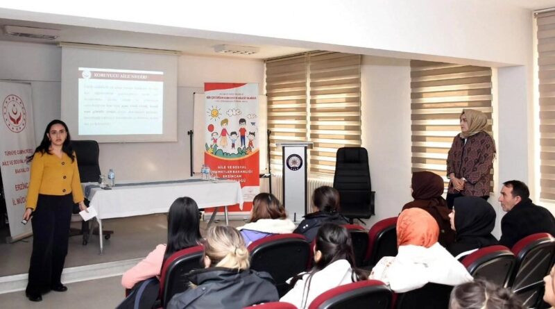 Erzincan'da Koruyucu Aile Hizmet Modeli Tanıtımı 1