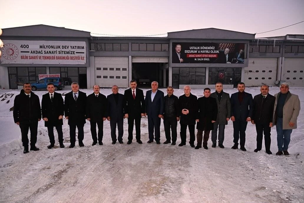 Erzurum Valisi Mustafa Çiftçi Akdağ Sanayi Yapı Kooperatifi’ni Ziyaret Etti