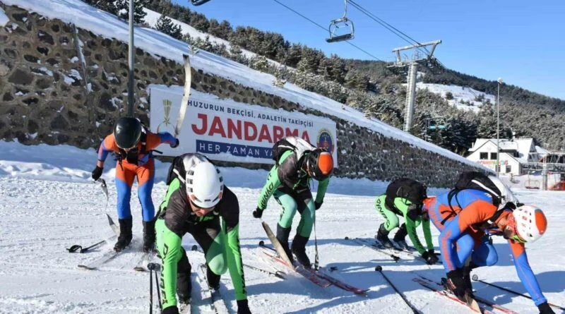 Erzurum’da 2025 EİT Kış Sporları Kapsamında Dağ Kayağı Yarışları Heyecanı 1