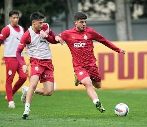 Galatasaray, Ziraat Türkiye Kupası'nda Başakşehir'e Hazırlıkta 1