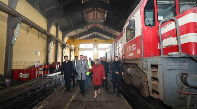 Gaziantep'te GAZİRAY Banliyö Hattı İncelemesi: Başkan Şahin, Hızlı Tren Bölümünün Tamamlanmasına Heyecanlı 1