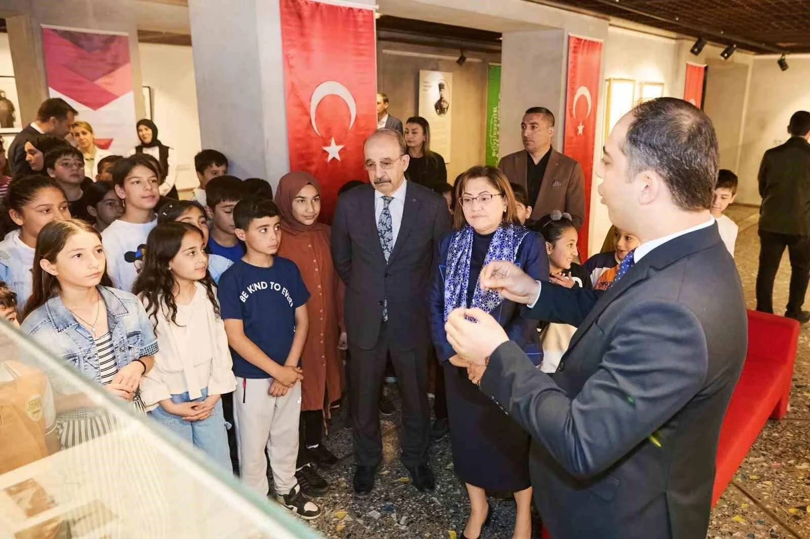 Gaziantep’te Kahraman Emmioğlu Kültür ve Sanat Merkezi Çocuklara Uğrak Noktası Oluyor